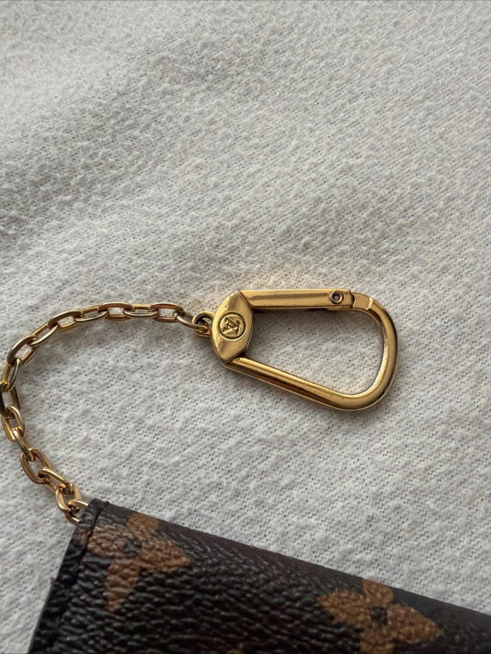 Louis Vuitton Monogram Key Pouch in Brown with Gold Hardware - Picture 3 of 7